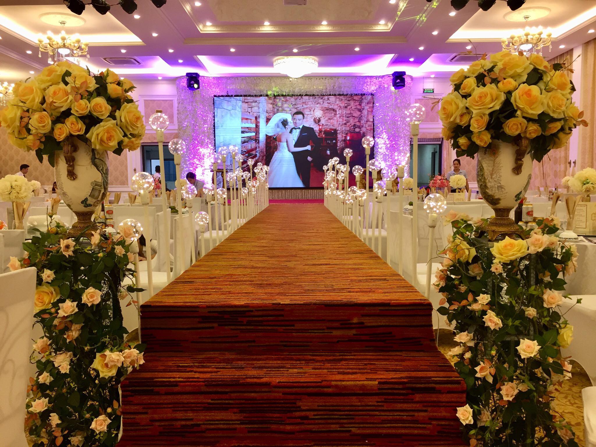 Top 8 nhà hàng tiệc cưới sang trọng bậc nhất Hà Nội